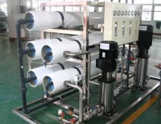 化妝品、精細化工行業用水制取設備